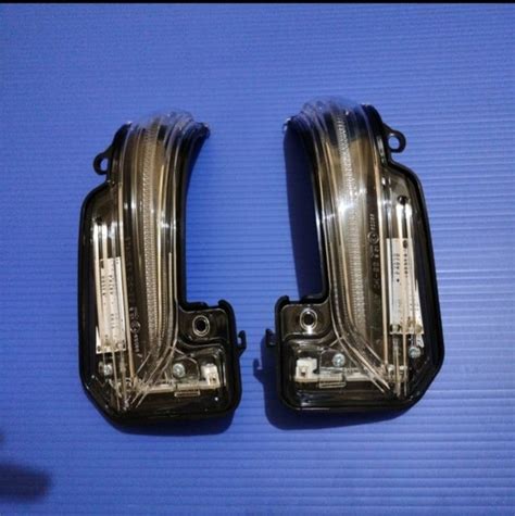 Jual LAMPU SEIN SPION INNOVA REBORN FORTUNER VRZ ORIGINAL Di Lapak DUA