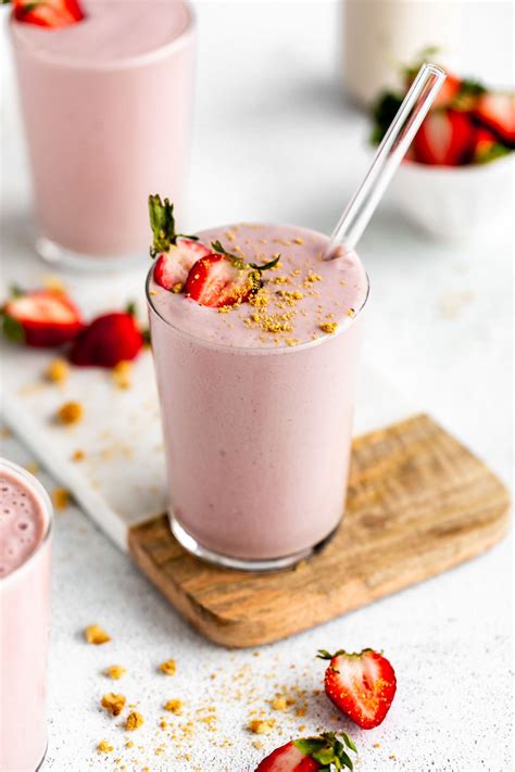 Strawberry Banana Protein Shake Eat With Clarity