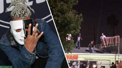 Xxxtentacion Fans Jump Off Roofs And Cause Riot During La Memorial