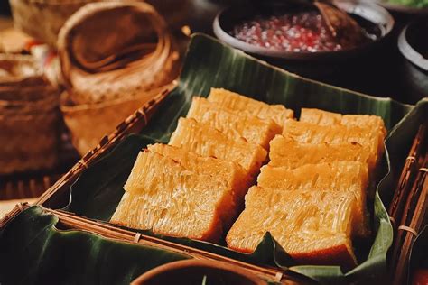 Indonesian Desserts: 20 Traditional Sweets to Try in Indonesia