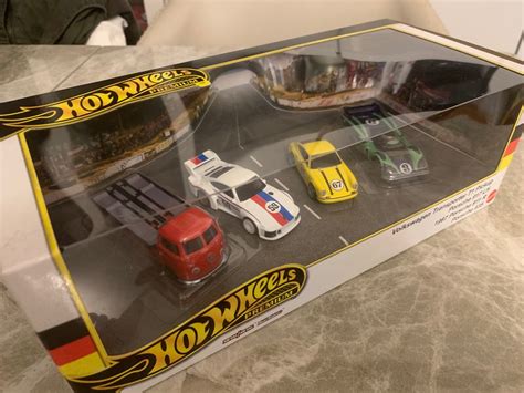 Hot Wheels Premium Porsche Boxset Hotwheels Skyline Gt R Mini Copper Benz Bmw Tomytec Tomica