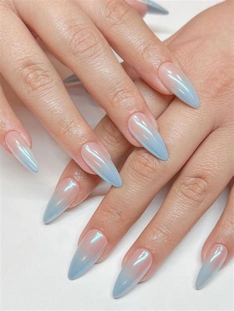 Beautiful Blue Ombre Nails Youll Obsessed Over Manik R Jel