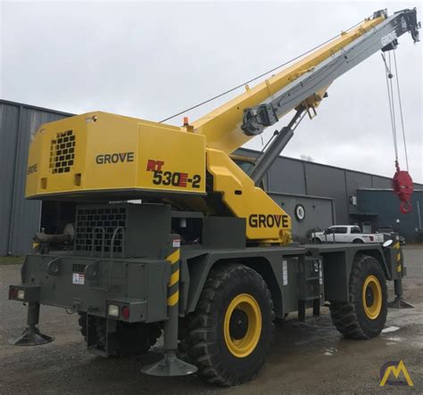 Grove RT530E 2 30 Ton Rough Terrain Crane For Sale Hoists Material