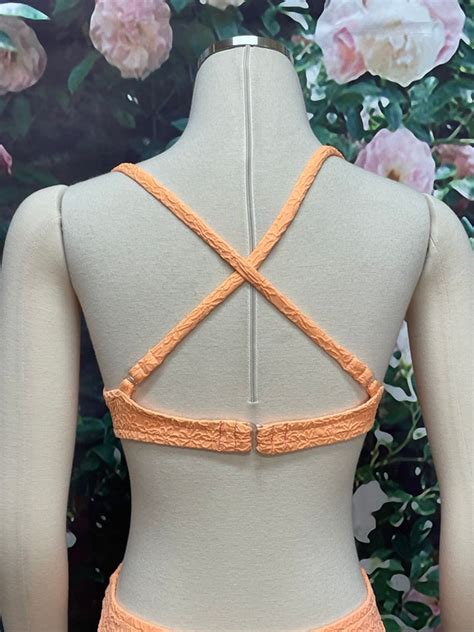 90s Rebel Beach Orange Daisy Bikini Underwire Swimsuit Gem