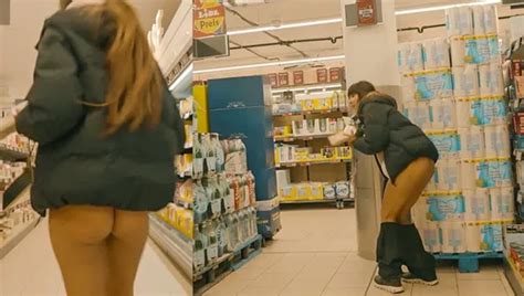 Extreme Risky Public Sex In The City Center Daringkiara Exhibitionist Sex In Public Getting