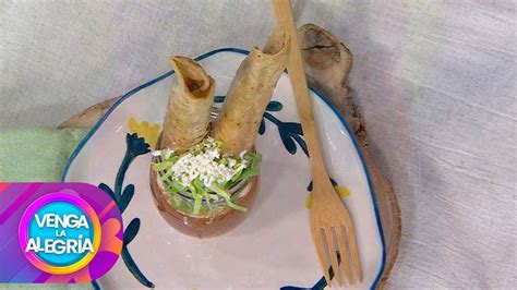 Prepara Con El Chef Mariano Unas Flautas Ahogadas De Carnitas Venga