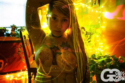 Godsgirls Evie Erotic Citrus Light Session Altporn Net Alt Porn