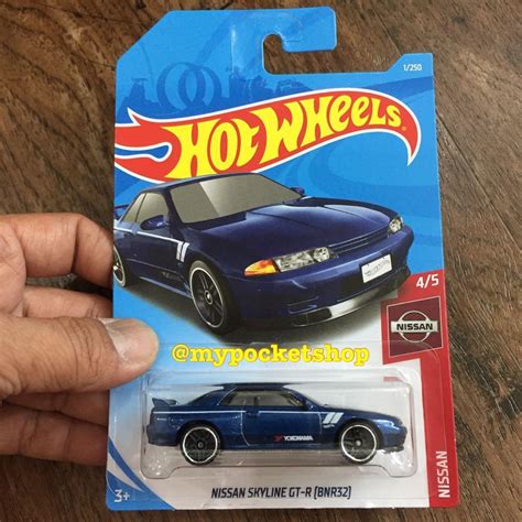 Hot Wheels NISSAN SKYLINE GT R BNR Hobbies Toys Toys Games On Carousell