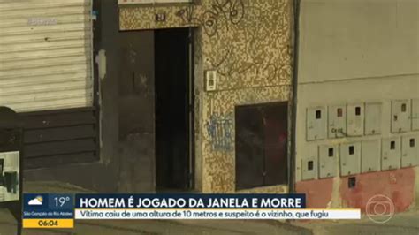 V Deo Homem Morre Depois De Ser Jogado Da Janela Por Vizinho Em