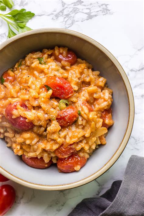 No One Will Guess It S Vegan This Easy Tomato Risotto Features Cherry