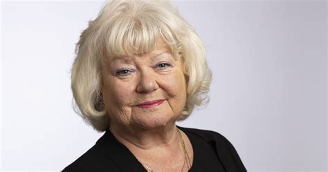 DEBATT Nedskärningar i vården ett hot mot äldres hälsa