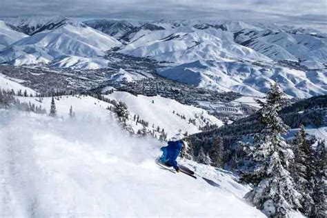 12 Best Idaho Ski Resorts For Fun In 2025