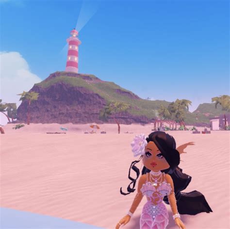 Mermaid royale high outfit 🧜‍♀️ in 2023 | Mermaid, Roblox, Outfits