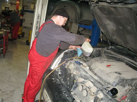 Замена жидкости (масла) ГУР Тойота Прадо 150