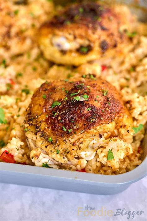 Easy One Pan Oven Baked Chicken And Rice Thefoodieblogger