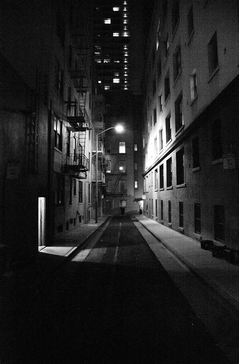 San Francisco Noir (Published 2014) | Film noir photography, White ...