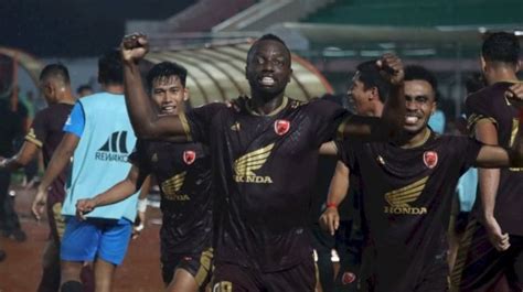 Profil Donald Bissa Striker Naturalisasi Psm Makassar Yang Cetak Gol