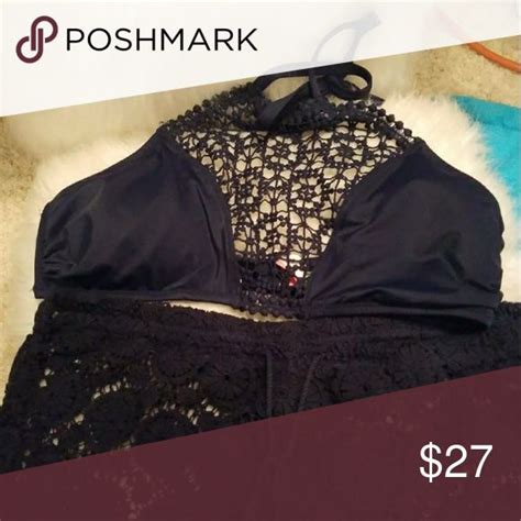 Navy Blue High Neck Bikini Set With Beautiful Lace Detail