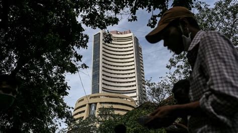 Sensex Tumbles Over 400 Points In Early Trade Nifty Drops Below 18 000