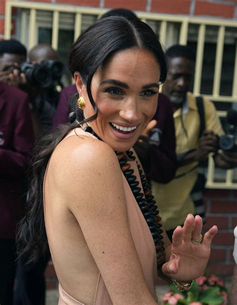 Too Much Skin Meghan Markle Criticized For Her Revealing Outfits