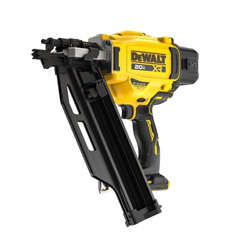 New Dewalt 20v Max Xr® 21º Plastic Collated Framing Nailer And 30º Paper Collated Framing