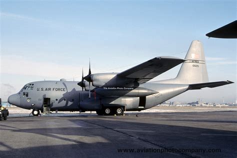 The Aviation Photo Company C 130 Hercules Lockheed USAF AFRes 700