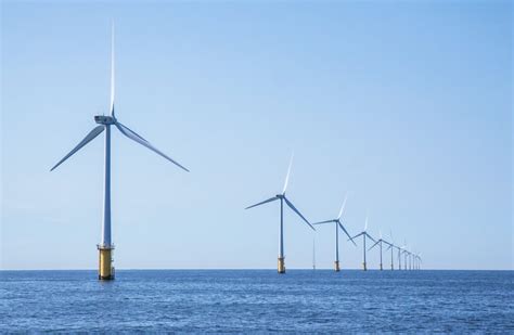 Worlds Largest Offshore Wind Farm Powers Up Signaling Green Energy Boost Microgrid Media