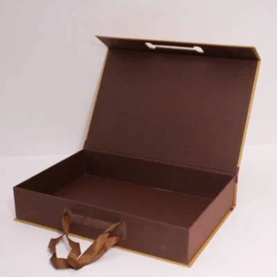 Custom Logo Luxury Matte Rigid Gift Box Cardboard Magnetic Book Shape