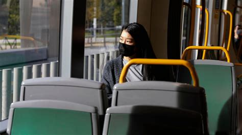 Fini Le Masque Obligatoire Dans Les Transports En Commun Ontariens Onfr