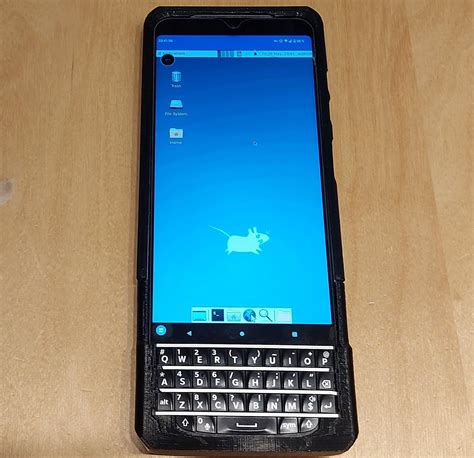 Dude made a Q10 keyboard attachment for a fairphone https://feddit.de ...