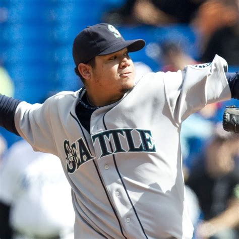 El Rey Félix Hernández dio la sorpresa en Seattle con pitcheo