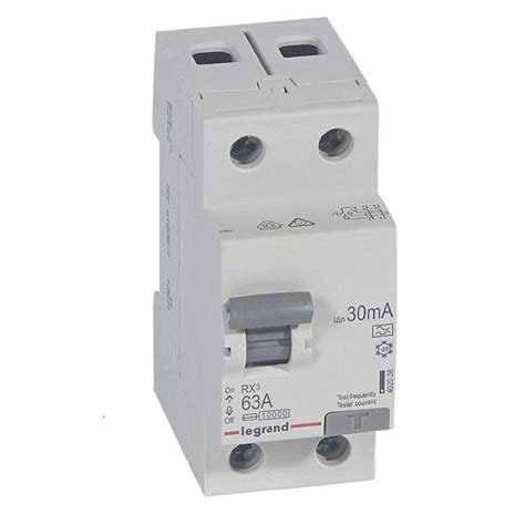 Дифференциальный автомат Legrand RX3 30мА 63А 2P купить от 570 960 сум ...