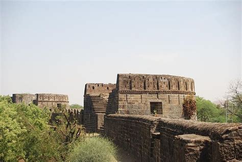 Ahmednagar Fort, Ahmednagar, India Photos