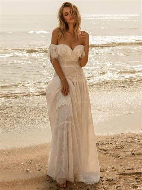 20 Gorgeous Beach Destination Wedding Dresses Artofit