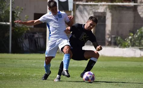 El León ganó un amistoso y suma refuerzos para la Primera Nacional El