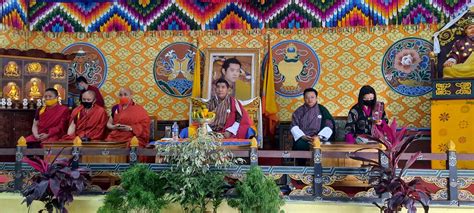 Official joining ceremony of his hon'ble Dasho Dzongdag to Samtse Dzongkhag | ROYAL GOVERNMENT ...