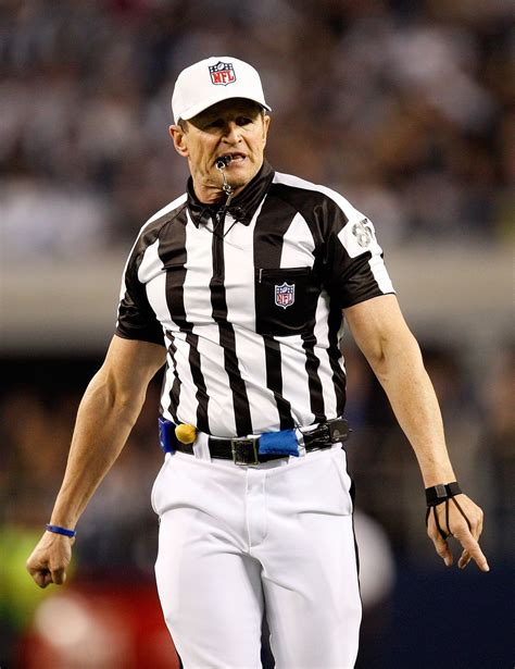 Nfl Ref Ed Hochuli Retires Well Miss His Long Explanations And Biceps