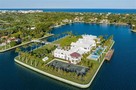 Palm Beachs Infamous 10 Tarpon Isle The Only Opportunity To Live On