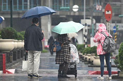 快訊／對流雲系旺盛 10縣市大雨特報下到入夜 Ettoday生活新聞 Ettoday新聞雲