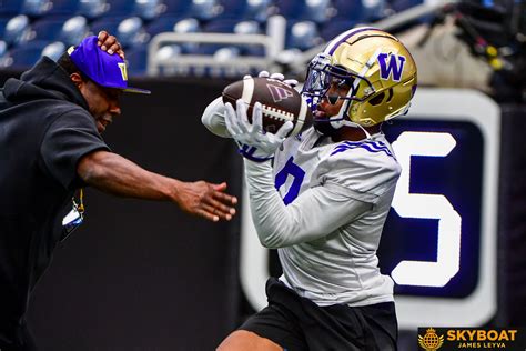 Washington Huskies 2024 Cfp National Championship Saturday Practice