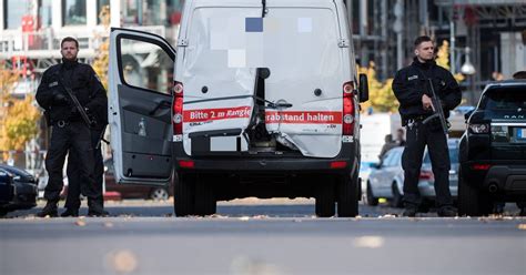 Berfall Auf Geldtransporter In Berlin R Uber Machten Keine Beute