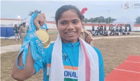 Jharkhands Sarita Kumari Won Gold Medal In National Track Cycling