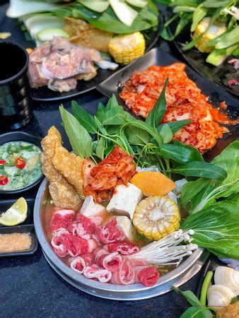 Lau Nguoi Yeom Kyung Hwan Vietnamese Authentic Hotpot Hanoi Menu