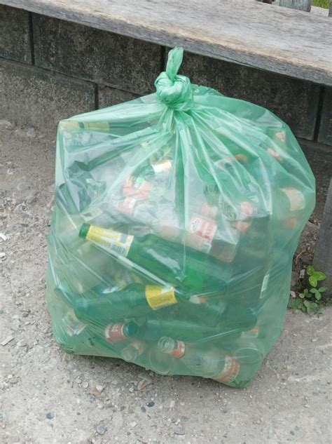 Azi 12 Octombrie Se Colectează Sacul Verde Pentru Deșeurile