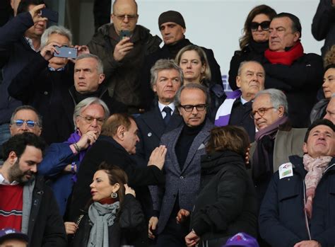 Fiorentina Andrea Della Valle Con La Squadra Attesa Per La Sfida Col