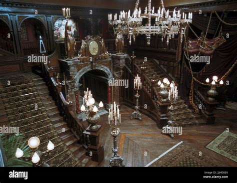 MANSION STAIRCASE, THE HAUNTED MANSION, 2003 Stock Photo - Alamy