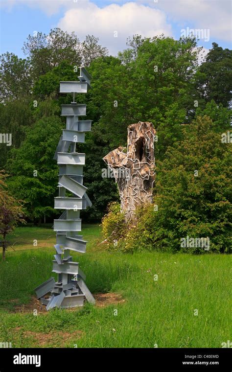 Burghley House Sculpture Garden Fotograf As E Im Genes De Alta