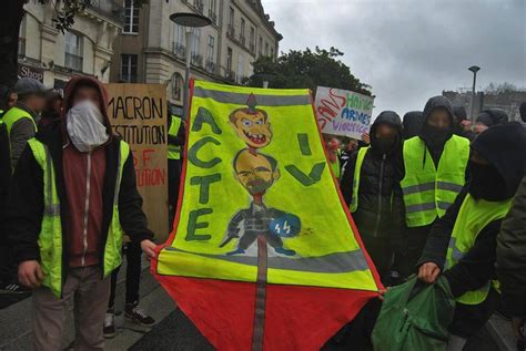 Nantes D Cembre Le Peuple Veut La Chute Du R Gime Contre Attaque