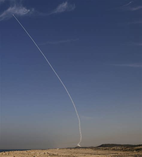 Defending From Outer Space Israel Introduces Arrow Missile