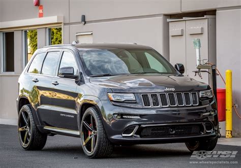 2013 Jeep Grand Cherokee SRT 8 With 22 Lexani R Four In Gloss Black